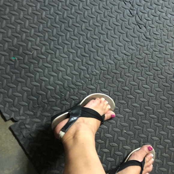 Fun Black Wedge flip flops 8m Gabby Impo - Picture 11 of 12